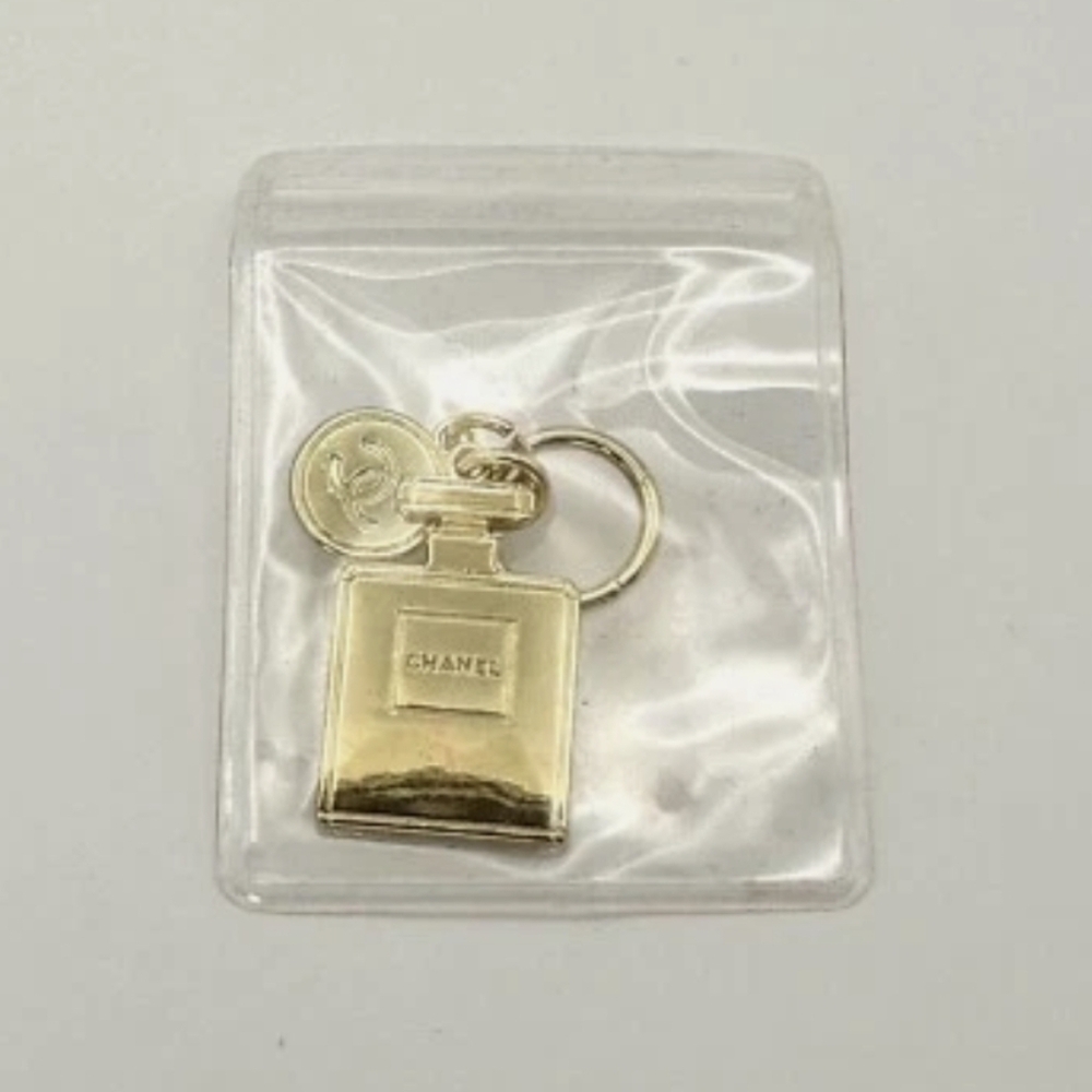 Chanel Gold Keychain Accessory - Picture 6 of 10